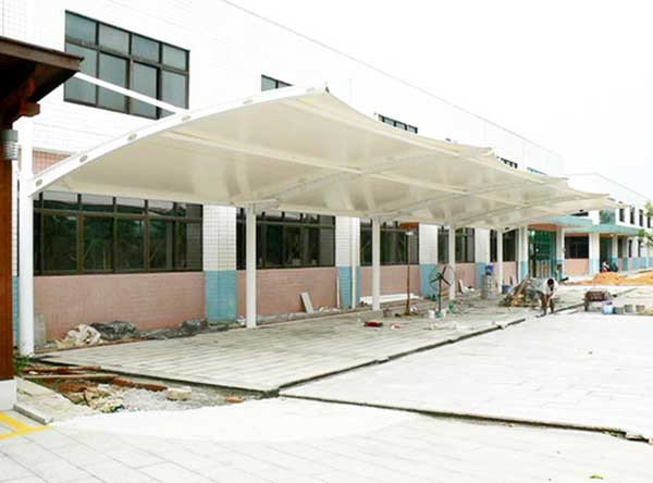 四川PTFE膜結(jié)構(gòu)自行車棚：蜀地車棚，品質(zhì)之選